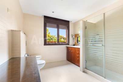 Exclusiva villa con piscina en Mas Fuster, Valldoreix -39