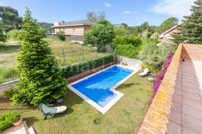 Exclusiva villa con piscina en Mas Fuster, Valldoreix -44