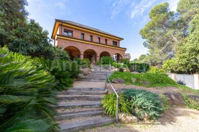 Exclusiva villa con piscina en Mas Fuster, Valldoreix -46