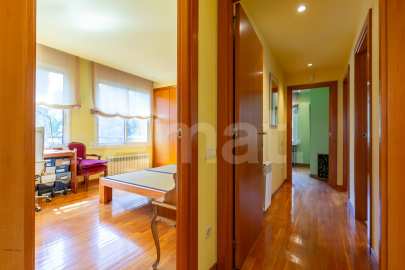 Vivienda única con gran terraza, piscina y excelentes conexiones -28