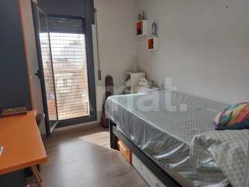 Lluminós àtic cantoner amb gran terrassa -12
