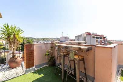 Lluminós àtic cantoner amb gran terrassa -33