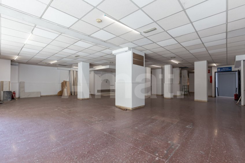 Local comercial amb multiples possibilitats -19