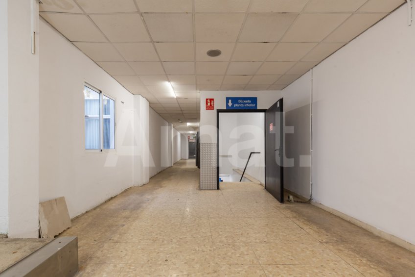Local comercial amb multiples possibilitats -9