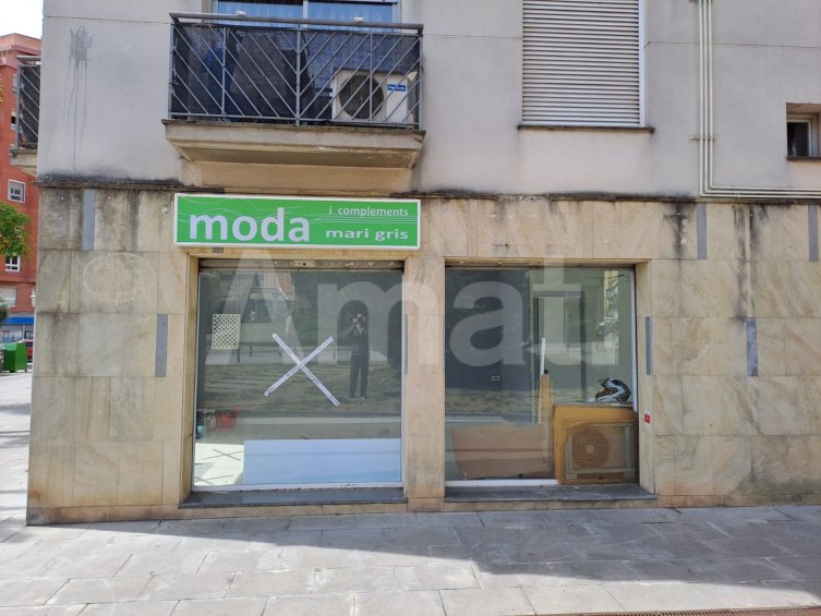 Commercial premises for rent in Rubí. -8