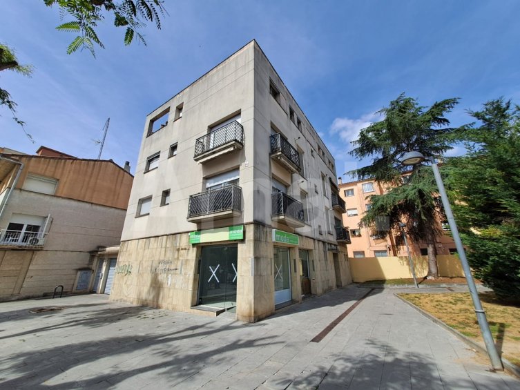 Commercial premises for rent in Rubí. -9