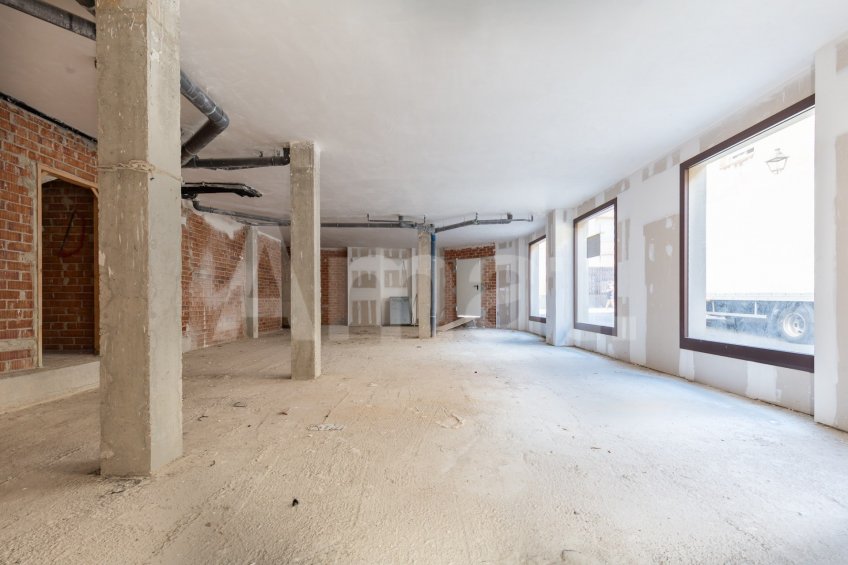 Opportunity! Central commercial premises to boost your business -15