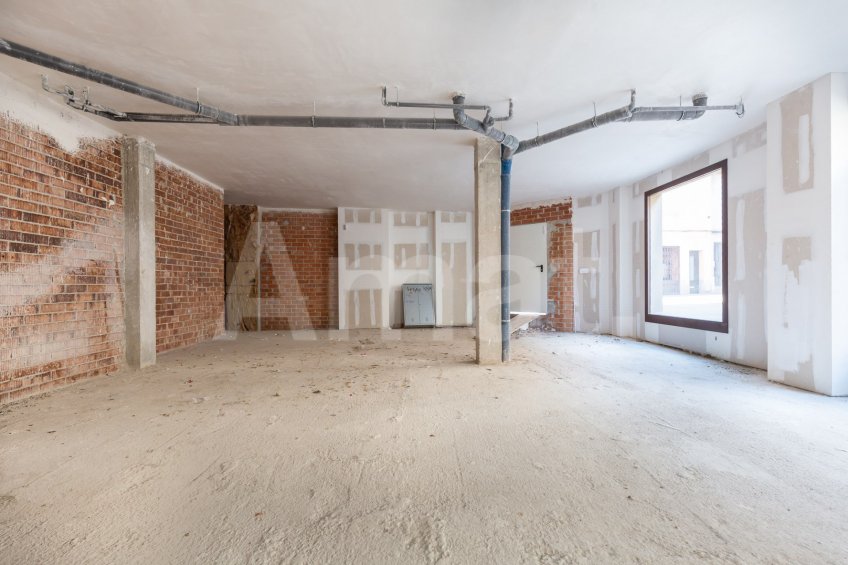 Opportunity! Central commercial premises to boost your business -17