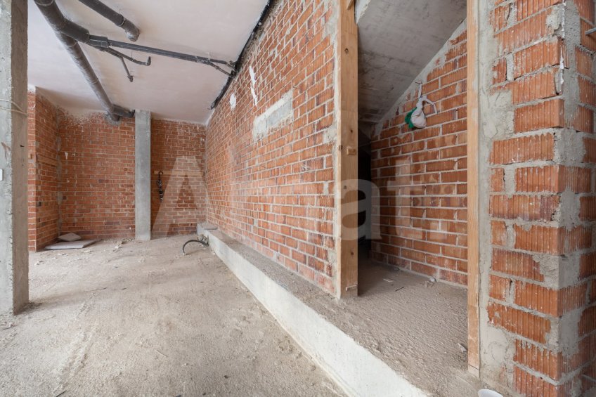 Opportunity! Central commercial premises to boost your business -18