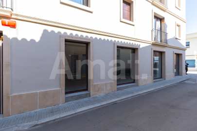 Opportunity! Central commercial premises to boost your business -11