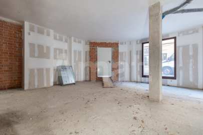 Opportunity! Central commercial premises to boost your business -21