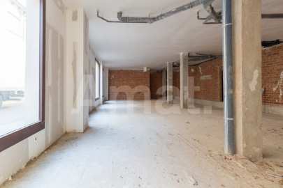Opportunity! Central commercial premises to boost your business -22
