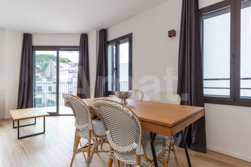 Piso nuevo con terraza, piscina y parking -22