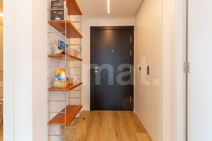 Piso nuevo con terraza, piscina y parking -27