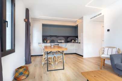 Piso nuevo con terraza, piscina y parking -20
