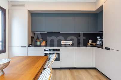 Piso nuevo con terraza, piscina y parking -21