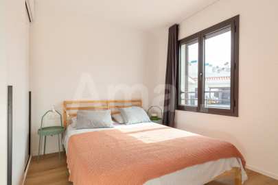 Piso nuevo con terraza, piscina y parking -9