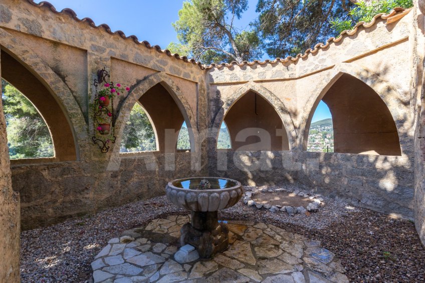 Exclusiva Villa con Masía más 3 viviendas y vistas panorámicas -107