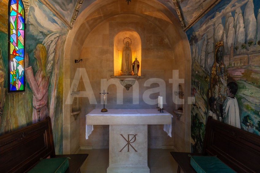 Exclusiva Villa con Masía más 3 viviendas y vistas panorámicas -86