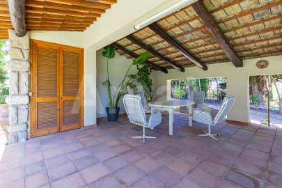 Exclusiva Villa con Masía más 3 viviendas y vistas panorámicas -109