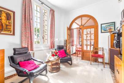 Exclusiva Villa con Masía más 3 viviendas y vistas panorámicas -65