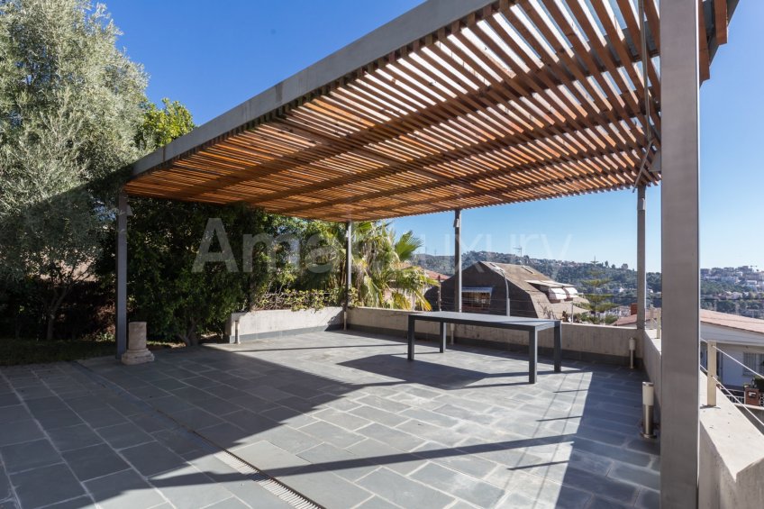 Elegance & Serenity in a residential area. -15