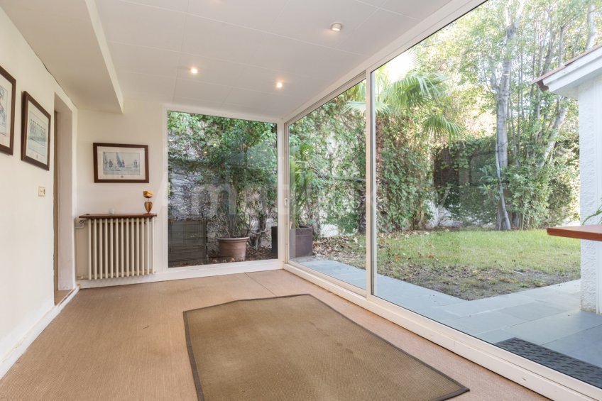 Elegance & Serenity in a residential area. -22