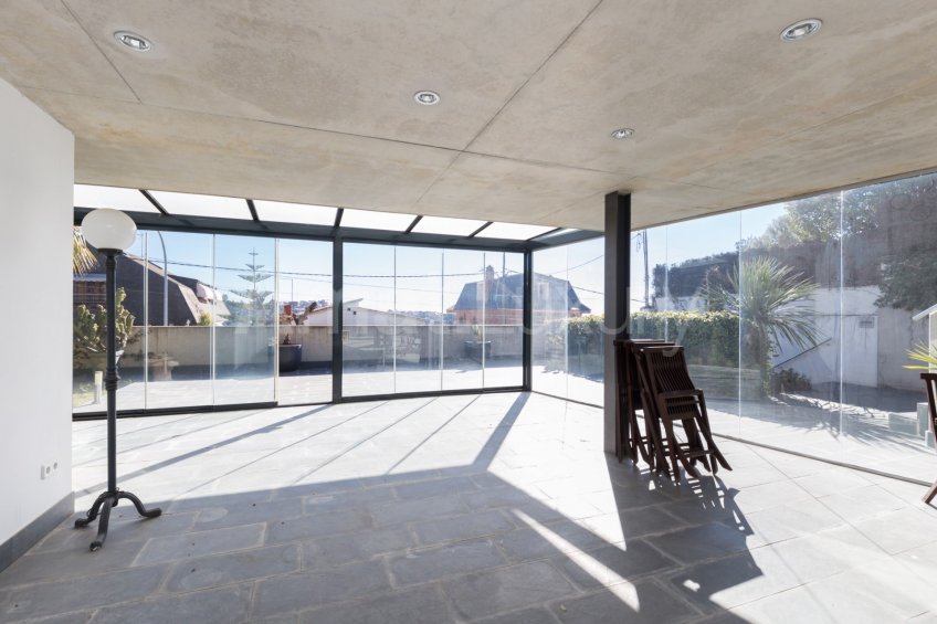 Elegance & Serenity in a residential area. -47