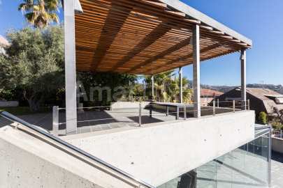 Elegance & Serenity in a residential area. -18