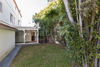 Elegance & Serenity in a residential area. -25