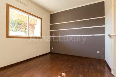 Elegance & Serenity in a residential area. -34