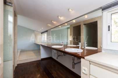 Elegance & Serenity in a residential area. -43