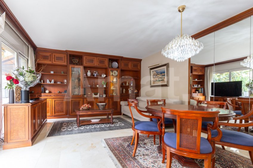 Casa adossada, amb fantàstica zona comunitària -10