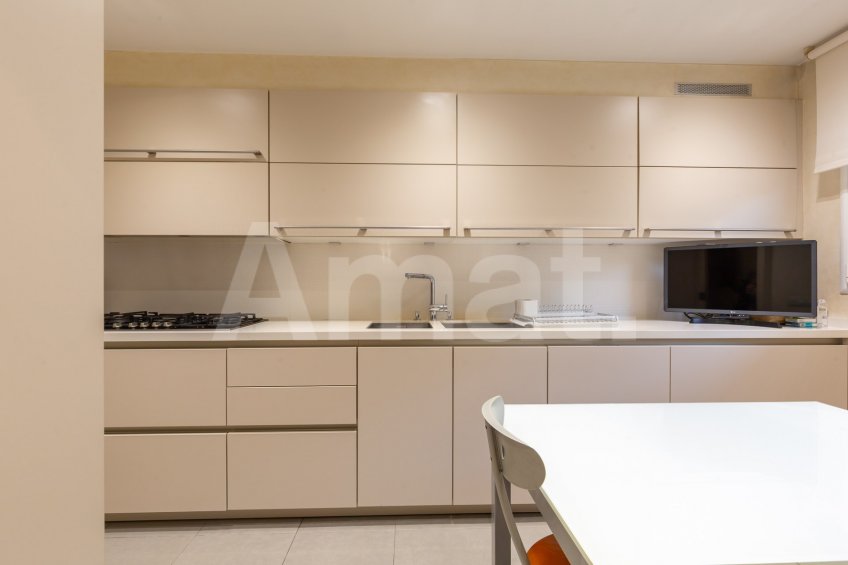 Casa adossada, amb fantàstica zona comunitària -4