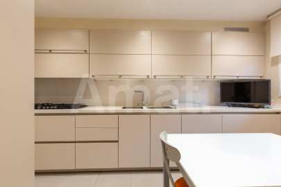 Casa adossada, amb fantàstica zona comunitària -4