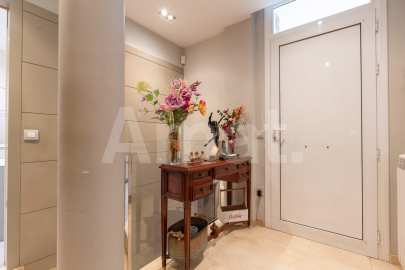 Casa adossada, amb fantàstica zona comunitària -8