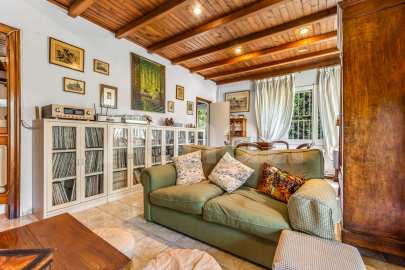Elegante casa de estilo clásico en Sant Cugat -19