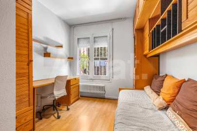 Elegante casa de estilo clásico en Sant Cugat -35