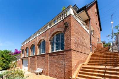 Spectacular villa with pool and squash, next to the Golf -2
