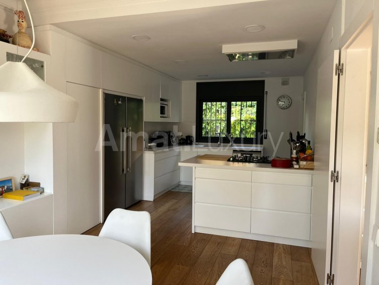 unique property in the center of Sant Just Desvern -12