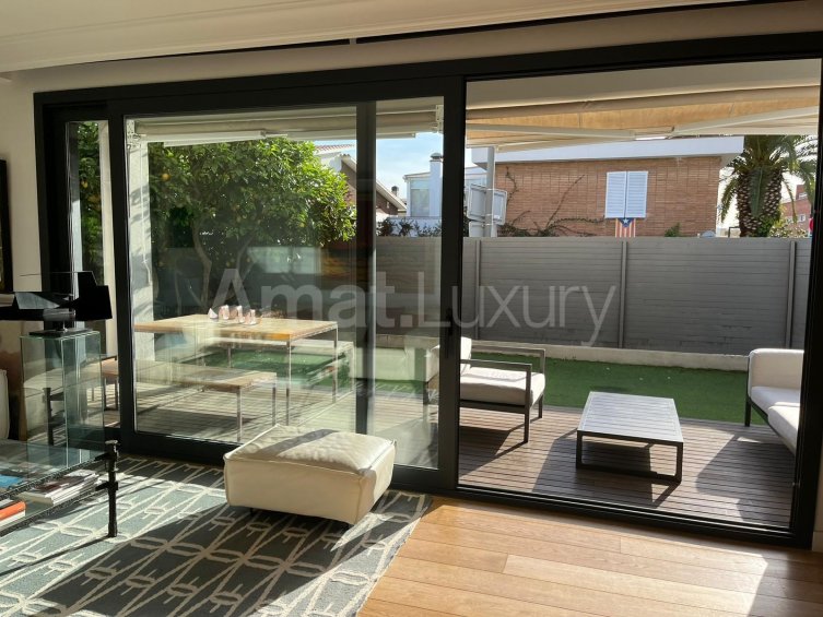 unique property in the center of Sant Just Desvern -18