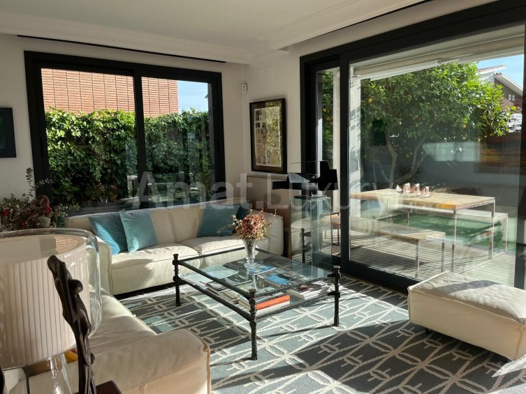 unique property in the center of Sant Just Desvern -2
