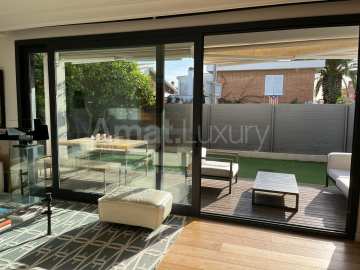 unique property in the center of Sant Just Desvern -18