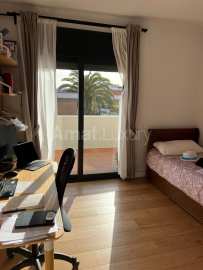 unique property in the center of Sant Just Desvern -28
