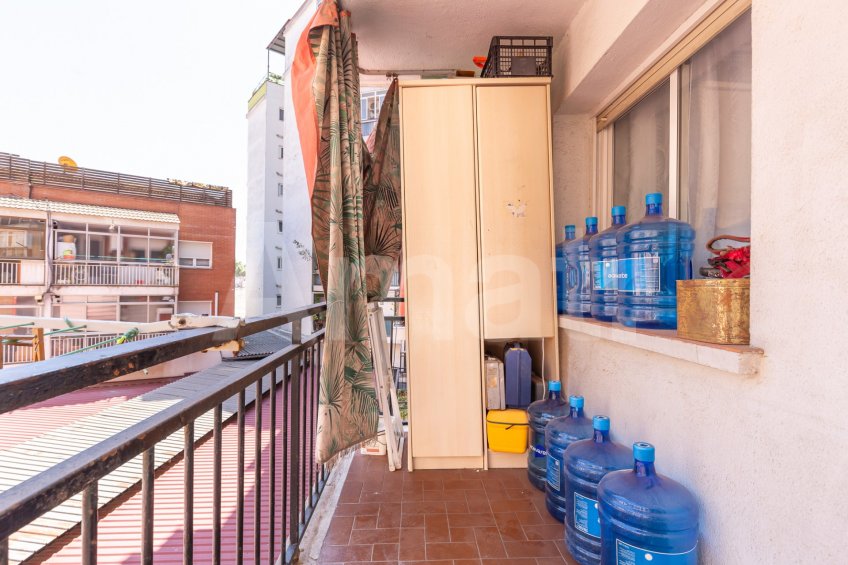 Amplio y luminoso piso en venta en Rubí -17