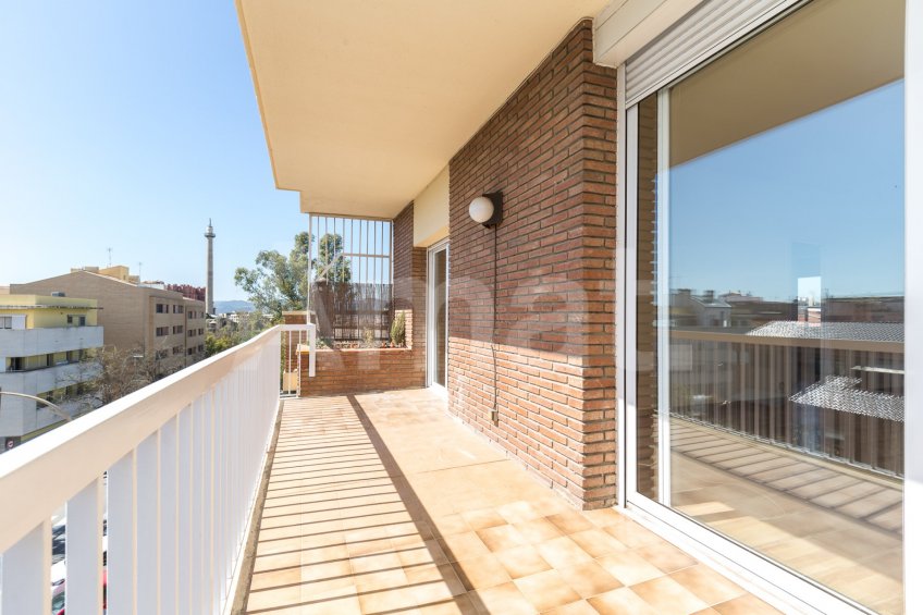 AMPLITUDE, GOOD LOCATION AND COMMUNITY AREA WITH SWIMMING POOL -10