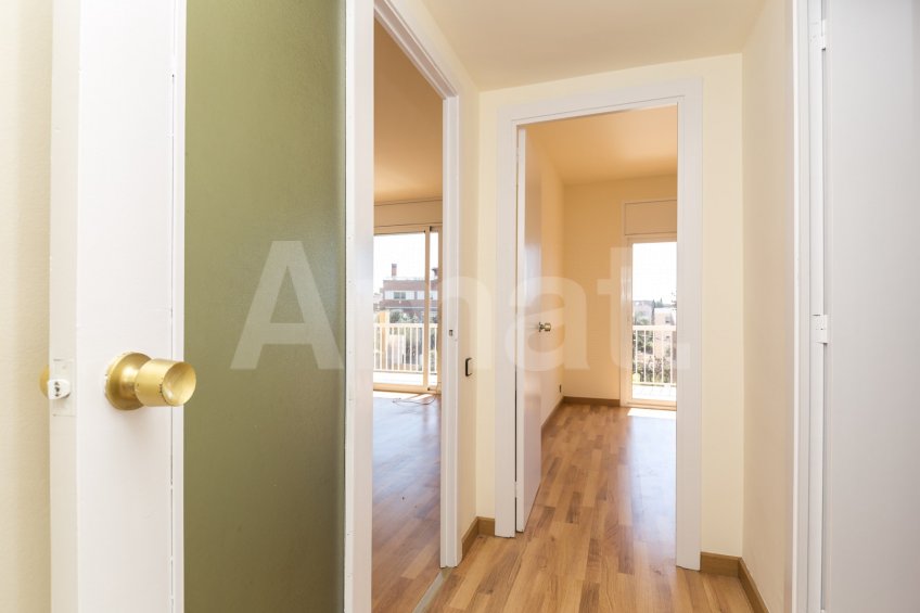 AMPLITUDE, GOOD LOCATION AND COMMUNITY AREA WITH SWIMMING POOL -17