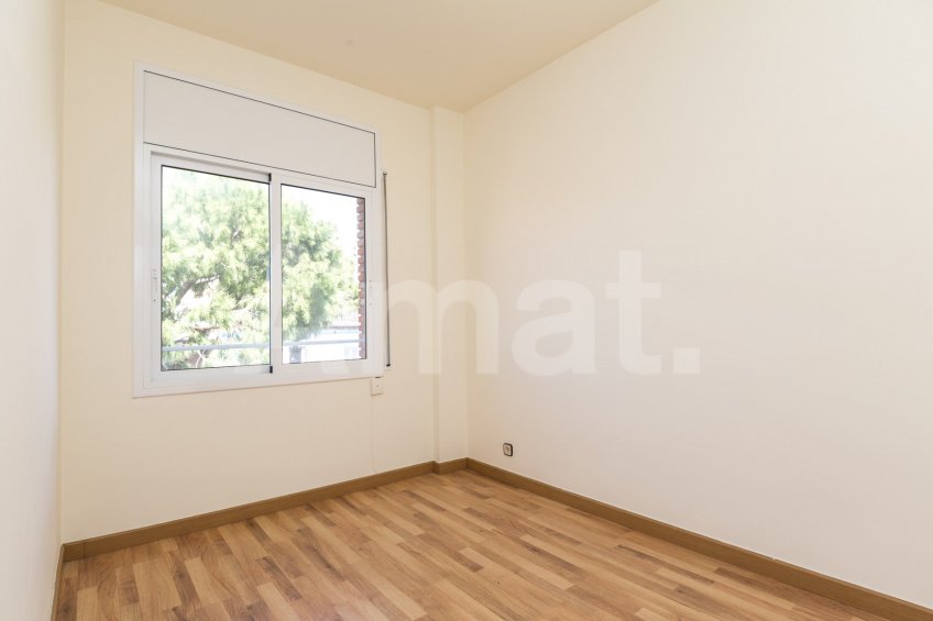 AMPLITUDE, GOOD LOCATION AND COMMUNITY AREA WITH SWIMMING POOL -25