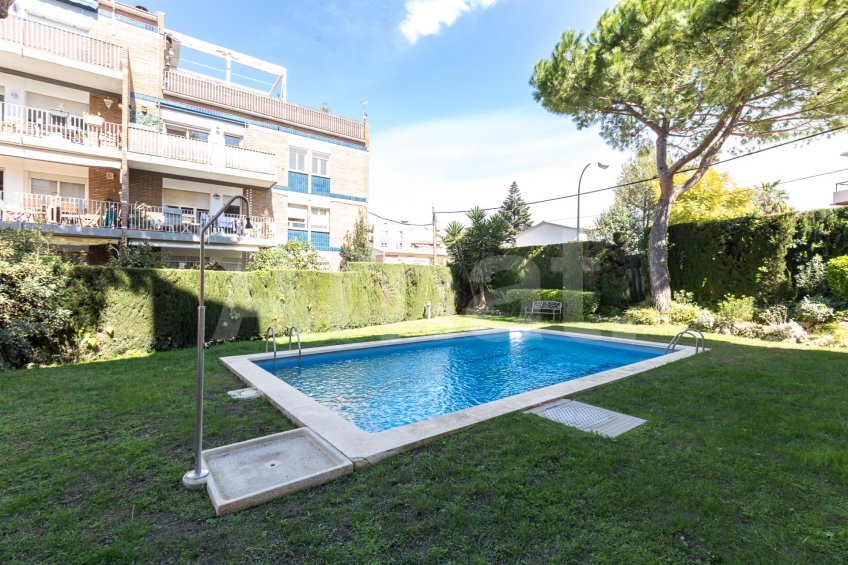 AMPLITUDE, GOOD LOCATION AND COMMUNITY AREA WITH SWIMMING POOL -32