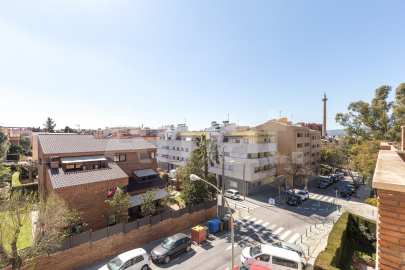 AMPLITUDE, GOOD LOCATION AND COMMUNITY AREA WITH SWIMMING POOL -13